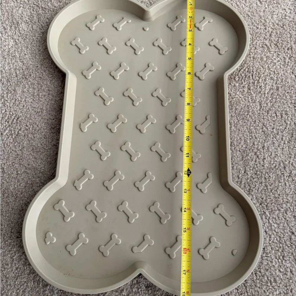 Bone-Shaped Dog Feeding Mat - Tan
